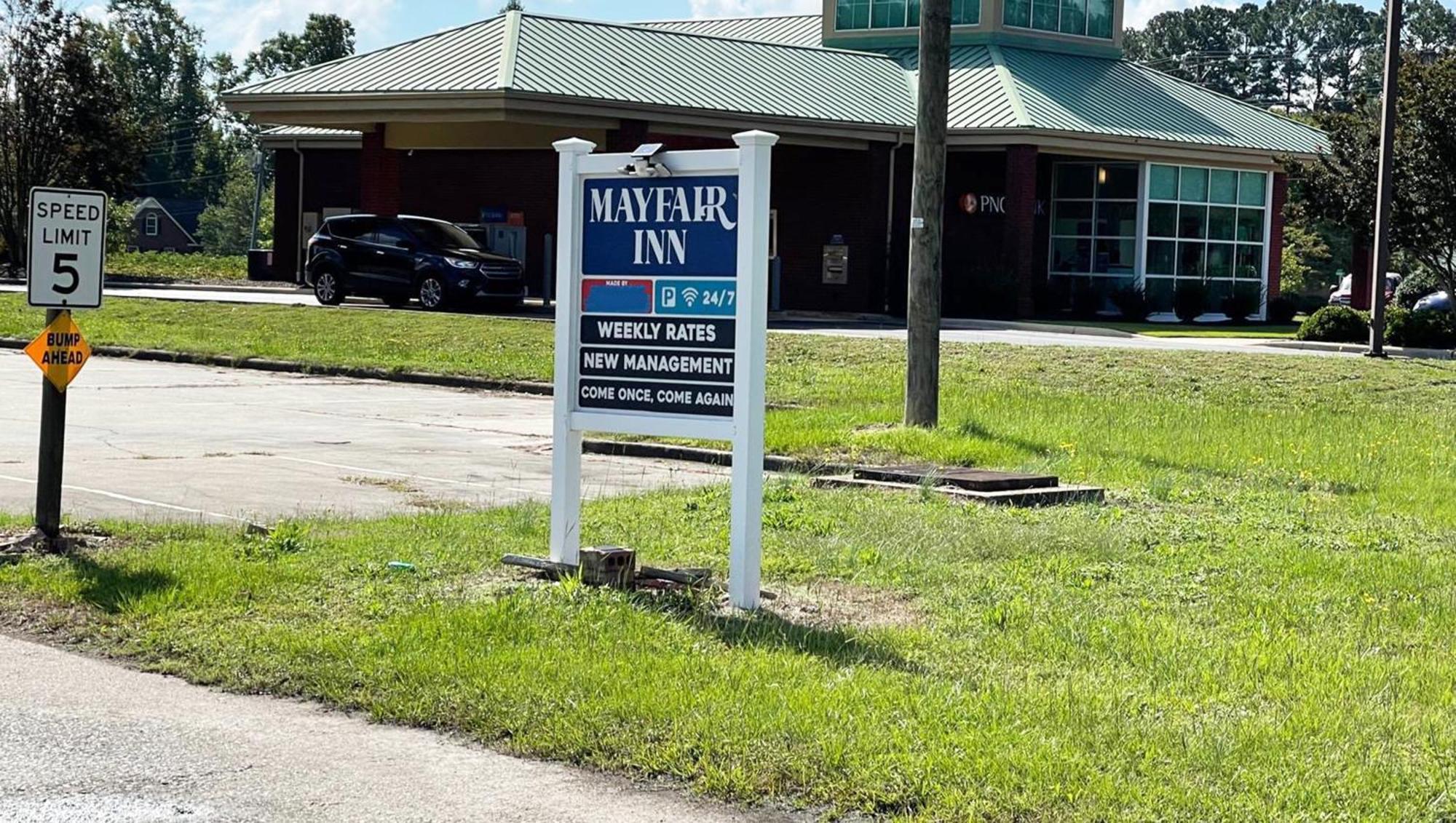 Mayfair Inn Williamston Ngoại thất bức ảnh