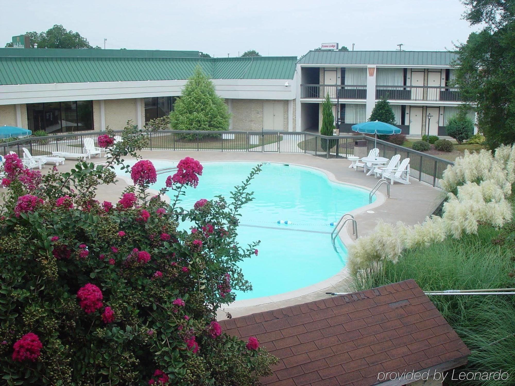 Mayfair Inn Williamston Ngoại thất bức ảnh