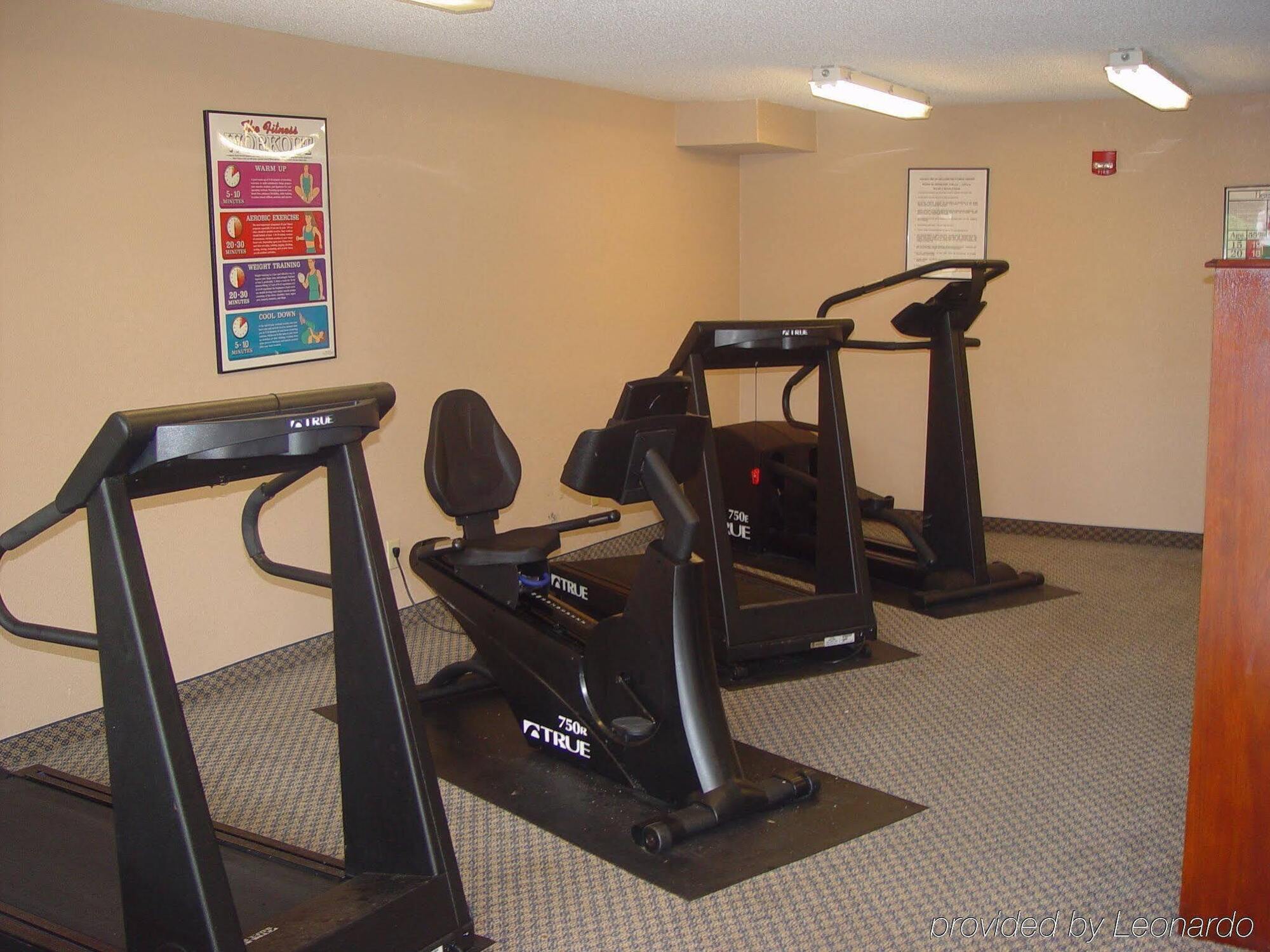 Mayfair Inn Williamston Ngoại thất bức ảnh